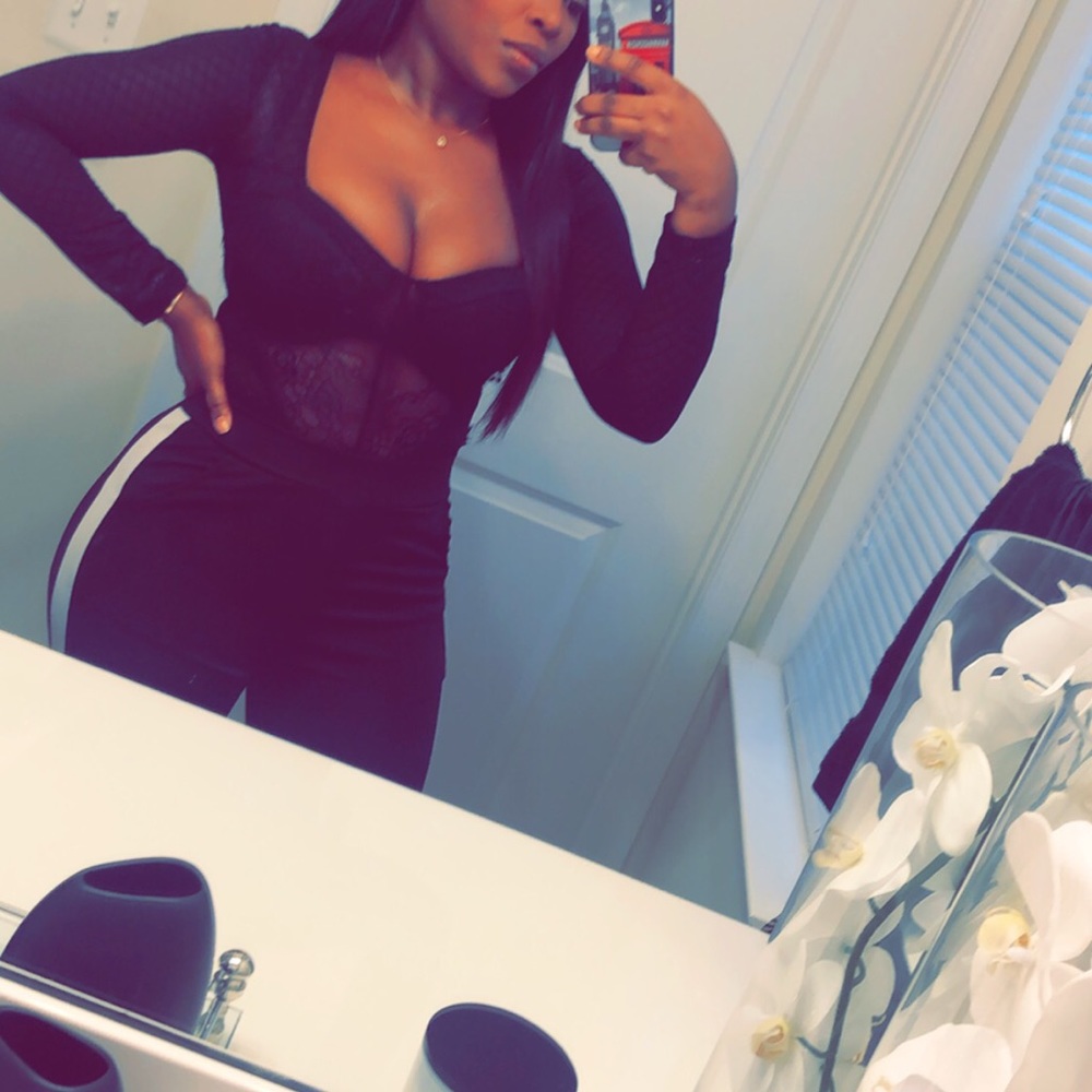 Fashion Nova Lace Bodysuit